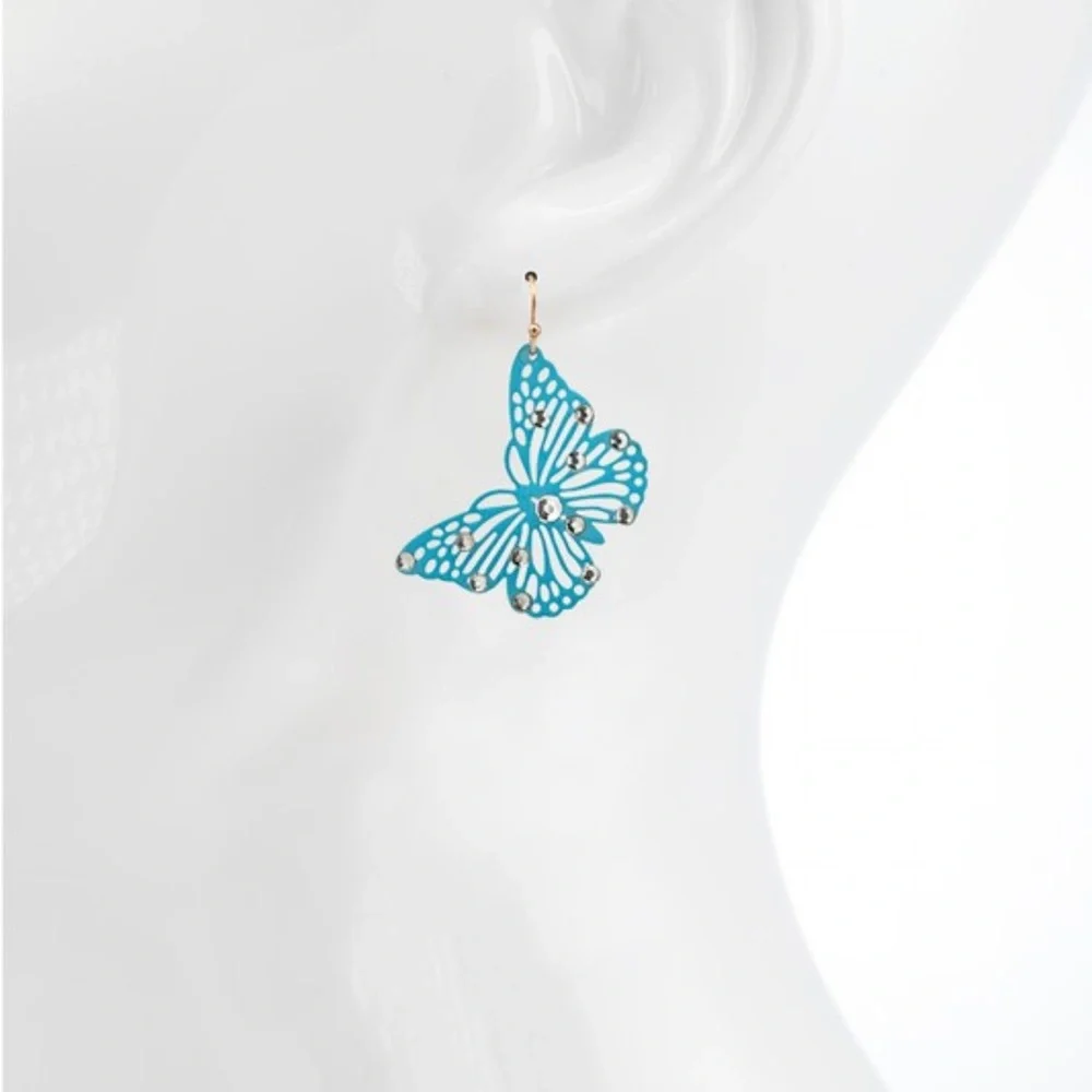 NWT! Sale 🎉 Gray Rhinestone Metal
Lightweight Butterfly Fish Hook Earrings - Picture 6 of 6